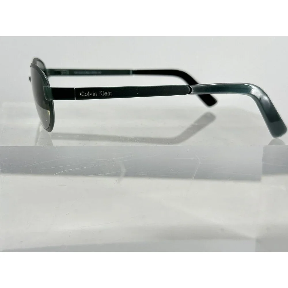 Calvin Klein attention vintage